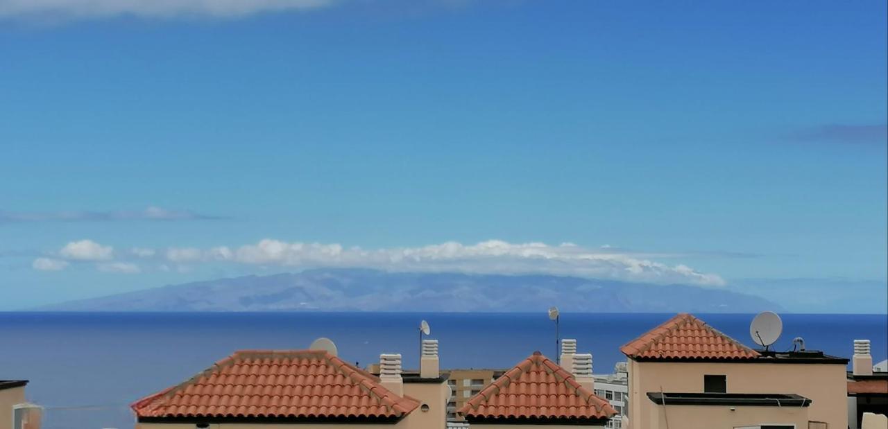Chilly Apartment - Sunny Rooftop Terrace With Ocean View Callao Salvaje Luaran gambar