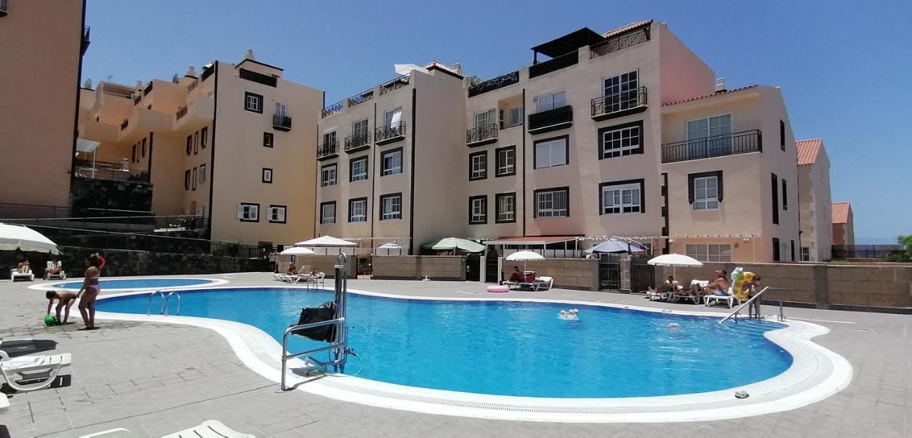 Chilly Apartment - Sunny Rooftop Terrace With Ocean View Callao Salvaje Luaran gambar