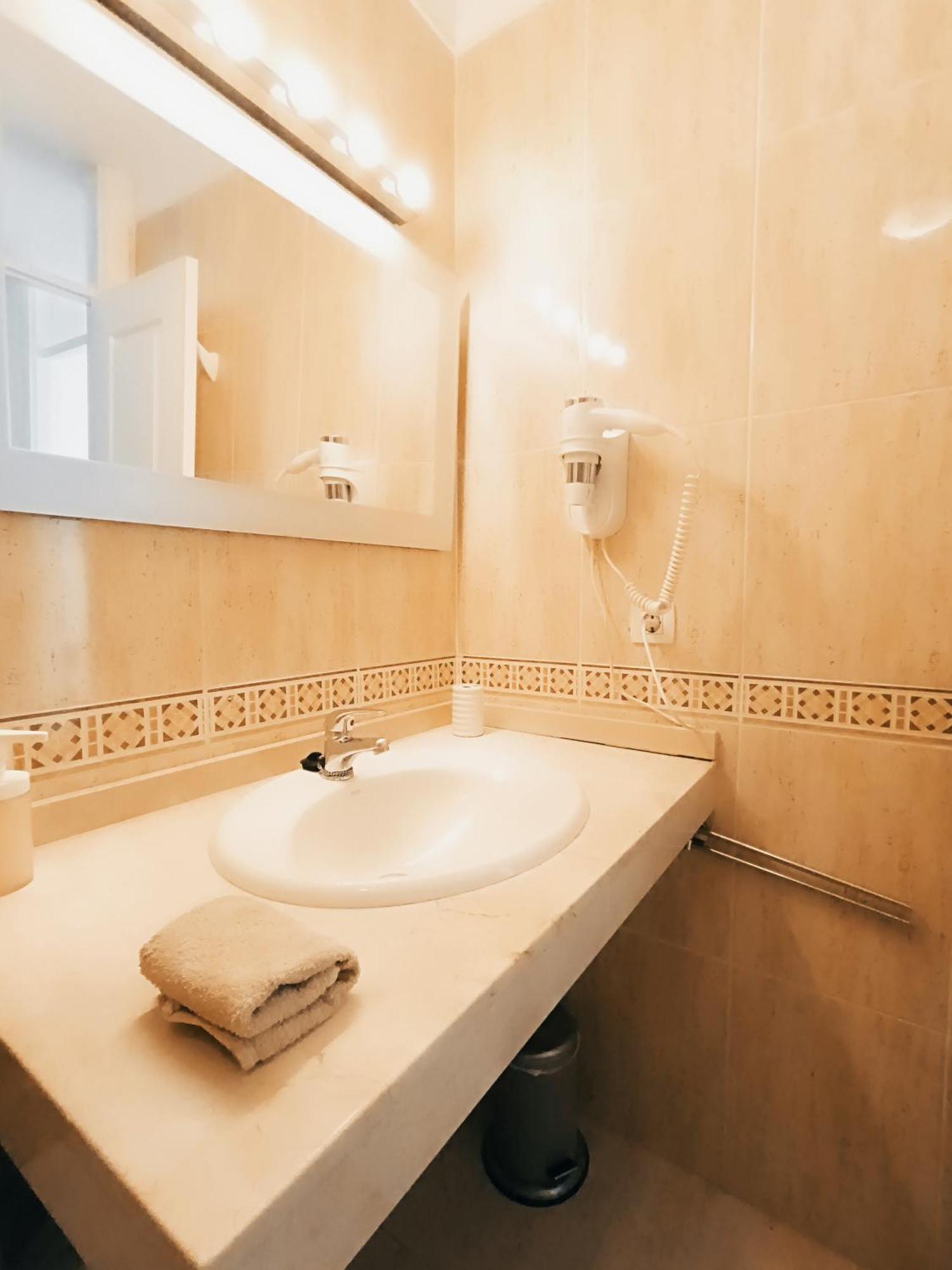 Chilly Apartment - Sunny Rooftop Terrace With Ocean View Callao Salvaje Luaran gambar