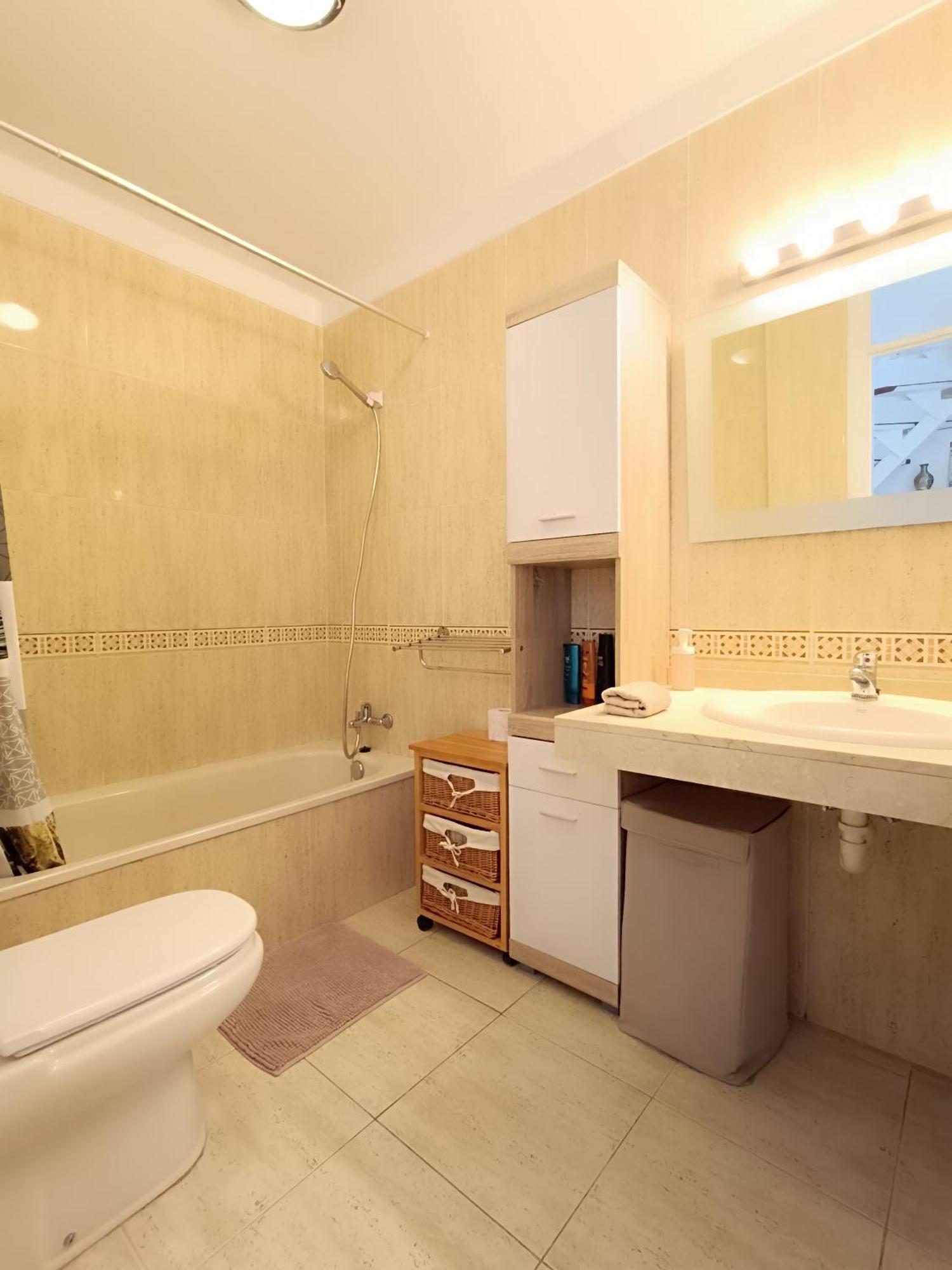 Chilly Apartment - Sunny Rooftop Terrace With Ocean View Callao Salvaje Luaran gambar